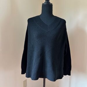 **NINE WEST* Black Long Sleeve Sweater Size Large